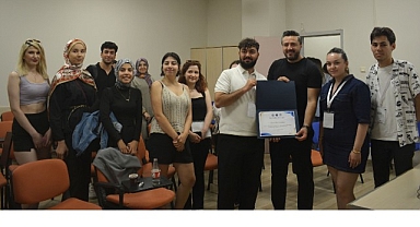 Ege'de ilişki yönetimi ve bağlanma problemleri konuşuldu