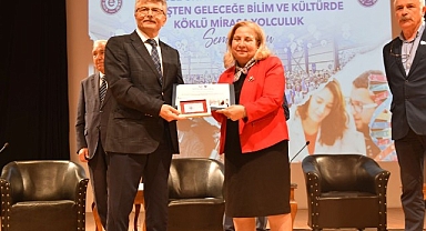 EÜ’nün duayen hocaları üniversitenin tarihini anlattı