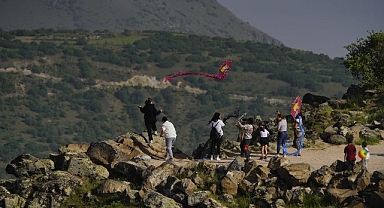 Kahveci Dağı’nda Festival Havasında “Uçurtma Şenliği”