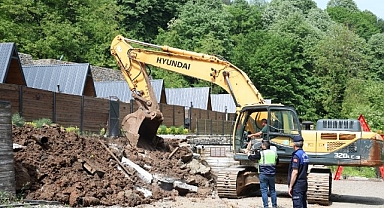 Kartepe’de Kaçak Bungalovlar Yıkıldı
