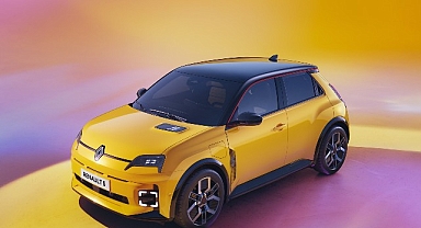 Renault 5 E-Tech Elektrikli: Şehrin Yeni Pop İkonu Türkiye’de!