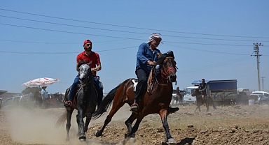 Torbalı’da rahvan at yarışı heyecanı yaşanacak