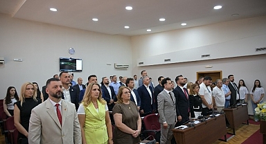 Başkan Şadi Özdemir Peja’nın Kurtuluş Günü törenlerine katıldı