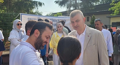 Başkan Sezer, Sınava Giren Öğrencilere Başarılar Diledi