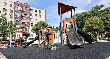 Bayraklı’ya 7 yeni park