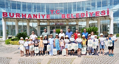 Burhaniye'de çevreye duyarlı öğrenciler ödüllendirildi