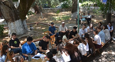 Egeli Genç Sosyologlar Yerelden Küresele Köylerin Sosyal Dönüşümünü Yerinde İncelediler