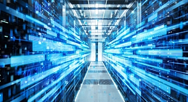 Flash Depolama, Veri Merkezi Operasyonlarını Nasıl Destekler