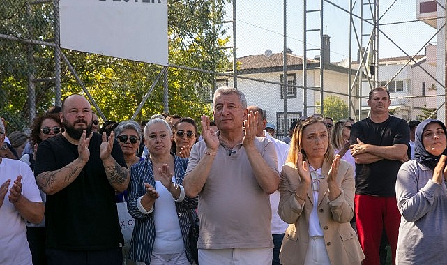 Güzelbahçe'de iki açılış ardından bayramlaşma