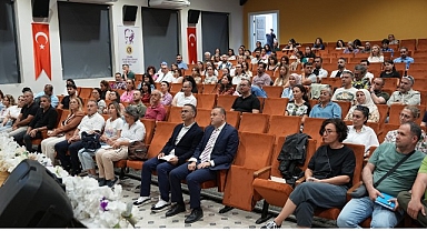 İzmir'de Öğretmenlere Yönelik Eğitim Gerçekleştirildi