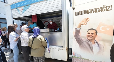 Konak’tan Ferdi Zeyrek anısına yemek ikramı