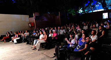 Nazım Hikmet Bornova’da şiirleriyle anıldı