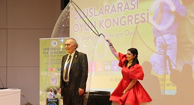 Prof. Dr. Nevzat Tarhan: “Çocuğun en ciddi işi oyundur!”