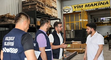 Selçuklu’da Sanayi Esnafı Atık Yönetimi Konusunda Bilgilendiriliyor