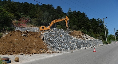 Uludağ yolunda kaçak yapılara izin yok