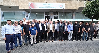 Başkan Büyükakın'dan Çayırova'da STK ziyareti