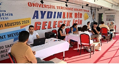 Başkan Çerçioğlu’ndan Gençlere YKS Desteği: Tercih Tırı Üniversite Adaylarının Hizmetinde