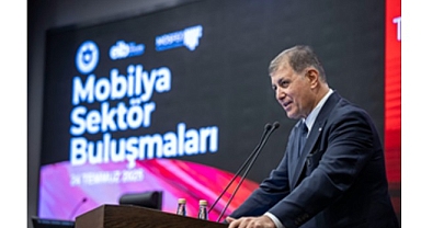 Başkan Tugay mobilya sektörünün geleceğine yön verecek formülleri anlattı