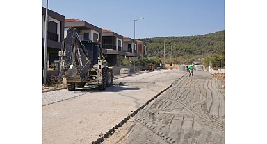 Cunda (Alibey) Adası'nda Yol Yenileme Çalışmaları