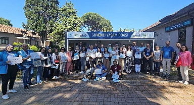 Deprem bölgesi öğretmenlerine afet eğitimi