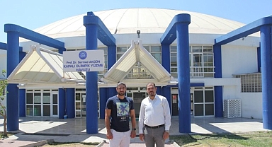 EÜ Yüzme Havuzu, her yaştan bireye sağlıklı yaşam ve yüzme eğitimi sunuyor