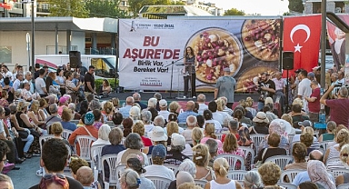 Karşıyaka’da anlamlı buluşma: Aşure kazanı dostluk ve barış için karıldı