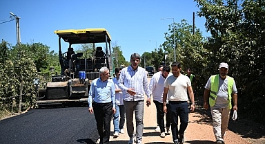 Kartepe’de Asfalt Mesaisi Durmuyor