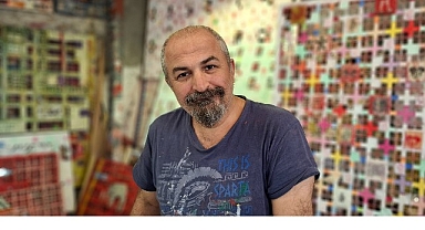 Şiirin Yankısını Görsel Dile Dönüştüren Bir Sergi: “Küçük Çanlar Çınladığında”