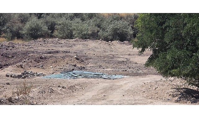 Başkan Çerçioğlu Efeler’in yollarını yeniliyor