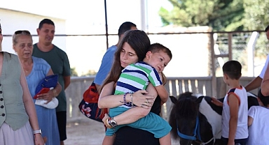 Başkan Denizli özel gereksinimli çocuklarla at çiftliği gezisinde buluştu