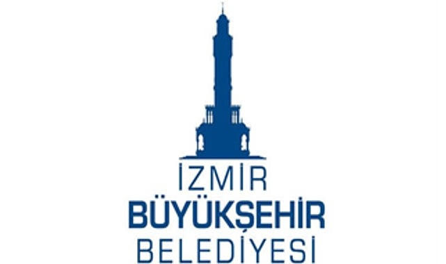 İzmir İtfaiyesi'nden depremin merkez üssü Sındırgı'ya destek
