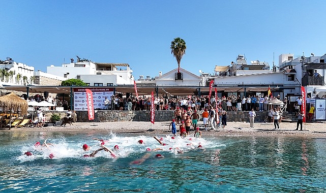 Memorial ve Yüzme Federasyonu   Bodrum'da Sağlığa Kulaç Attı