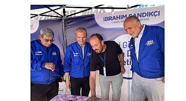 CANİKFEST Rüzgârı: Türkiye'nin En Büyük Yapay Zekâ Festivali Devam Ediyor