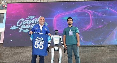 CANİKFESTMAN'a Fahri Vatandaşlık