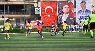 Efes Selçuk’ta Ferdi Zeyrek Futbol Müsabakaları Heyecanı