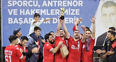Gölcük Belediye Başkanlık Kupası'nda Şampiyon İhsaniyespor