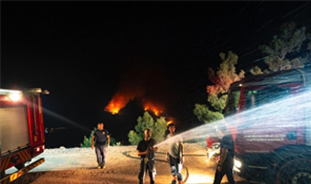 İzmir İtfaiyesi şimdi de Denizli için ter döküyor