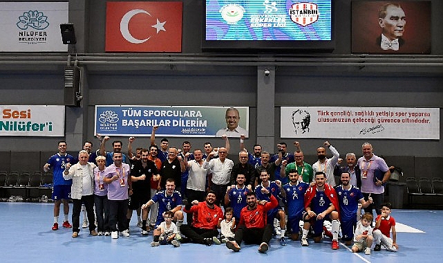 Nilüfer Belediyespor, dörtte dört yaptı