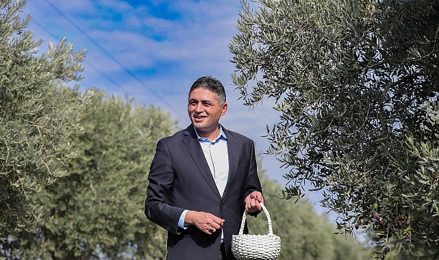 Aliağa’da Zeytinin Bereketi 4.Zeytin Hasat Şenliği’nde Kutlandı