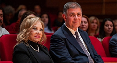 Başkan Tugay: Kültürün, sanatın, bilimin ve emeğin yanında olmayı sürdüreceğiz