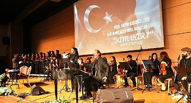 Belediye Başkanı Arı, “Kim Var” Sanat Etkinliğine Katıldı