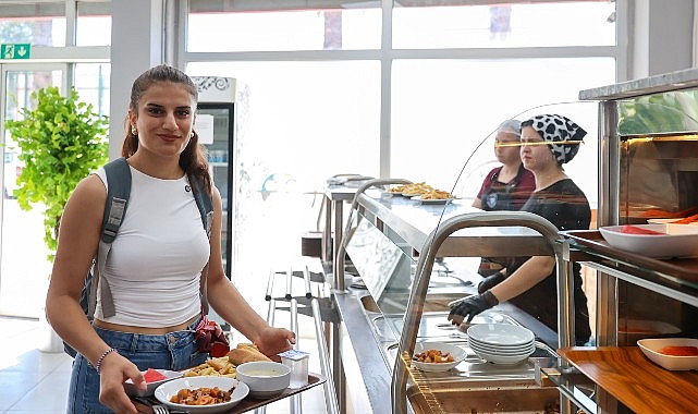 Buca Belediyesi'nden öğrenci bütçesine destek