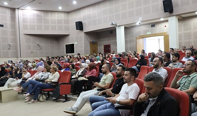 Büyükşehir personeli "Canva" eğitimi aldı