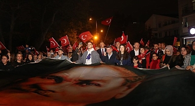 Cumhuriyet Coşkusu Gölcük'ü Saracak