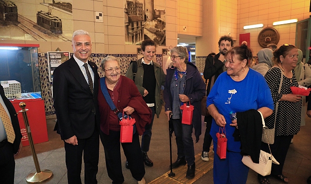 İETT’den Dünya Yaşlılar Günü’nde Anlamlı Ziyaret