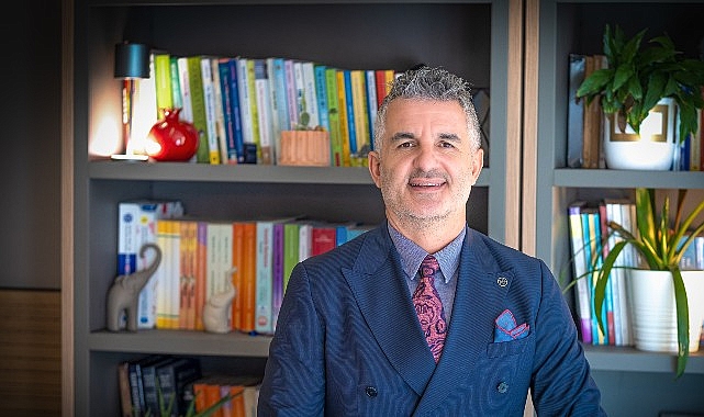 Kabızlığa Karşı Lif, Probiyotik, Kivi, Mineralli Sular ve Kuru Erik İle Doğal Destek