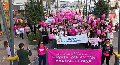 Menemenli kadınlardan pembe yürüyüş!