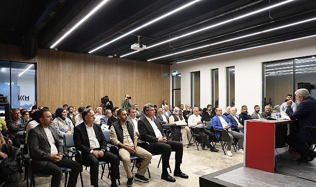 Milletvekili Çakır'dan okuyucularına şiir dinletisi