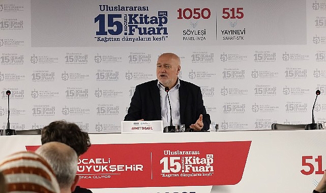 Taşağıl: Gittiğim yerlerde Kitap Fuarı'nı anlatıyorum