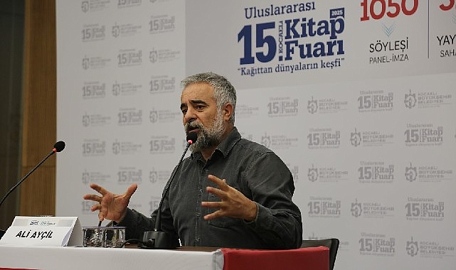 Yazar Ayçil'den okuyucularına "açık" tavsiye